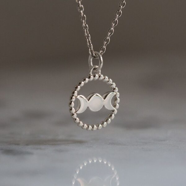 Goddess pendant silver