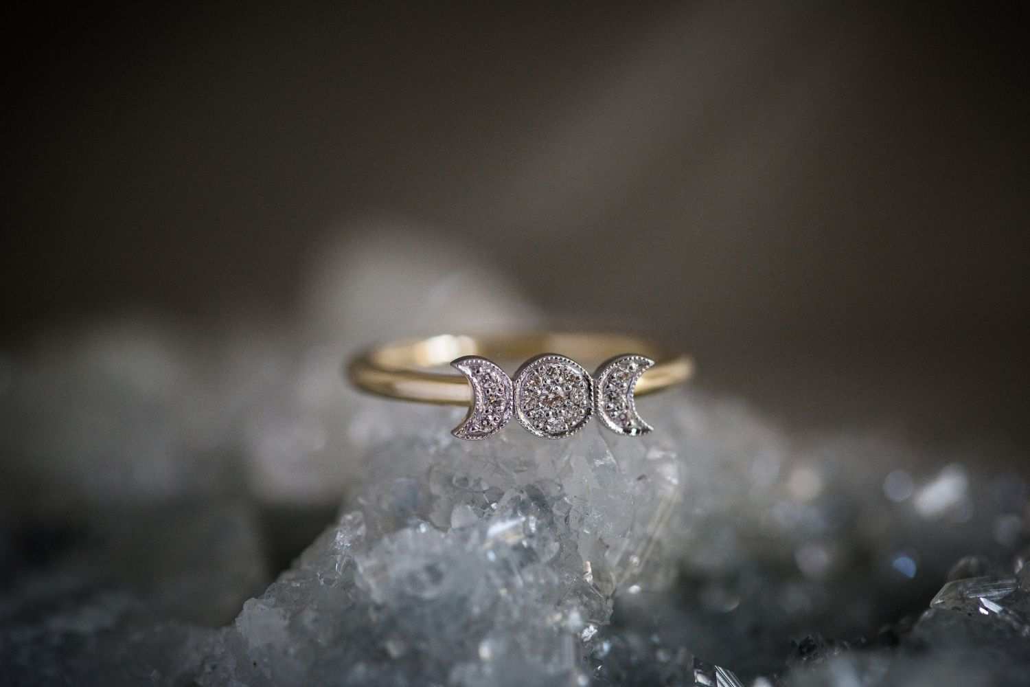 Goddess diamond set ring