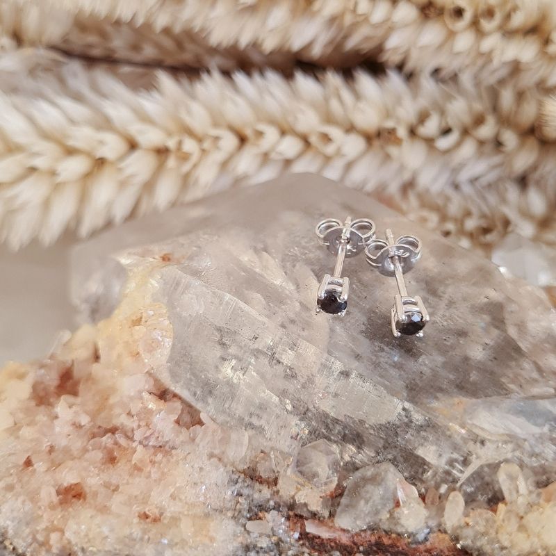 Mini Studs - White Gold & Black Diamond - Image 4