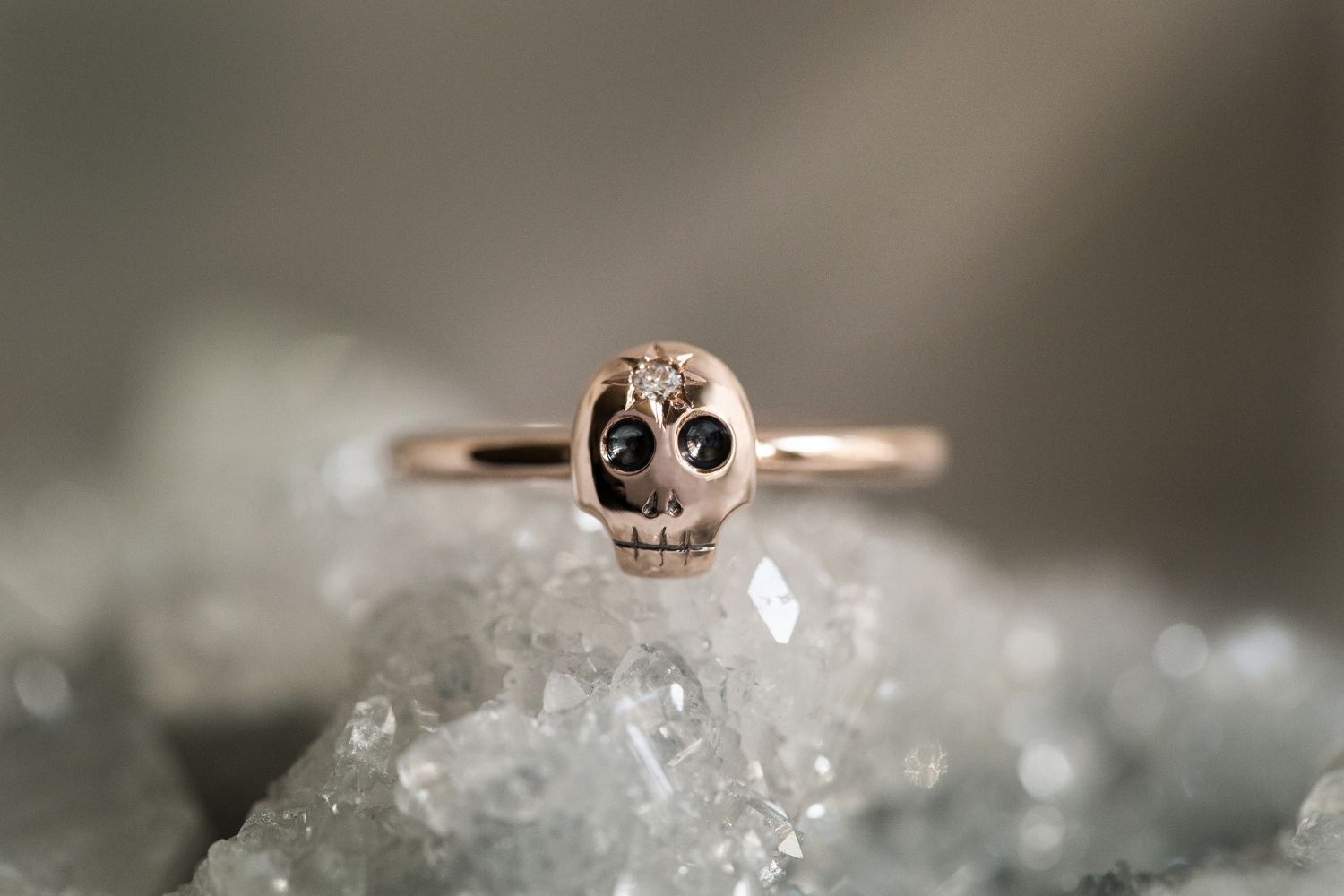 hunter skull head rose gold and diamond