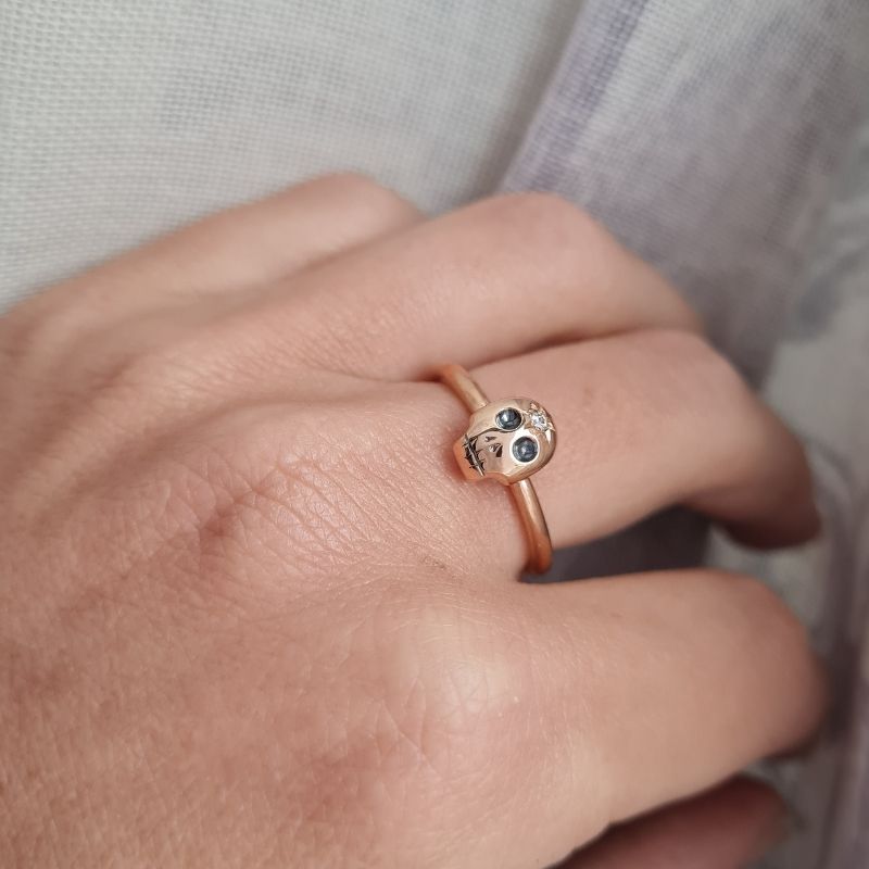 The Hunter - Shrunken Head Ring, Rose Gold & Diamond - Image 4