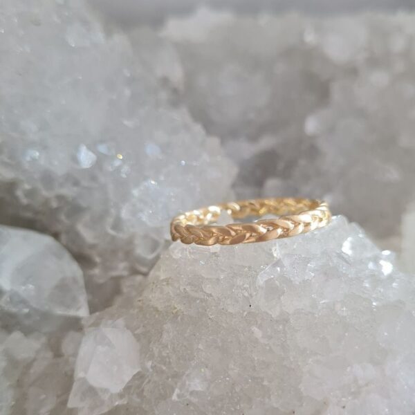 plaited ring yellow gold