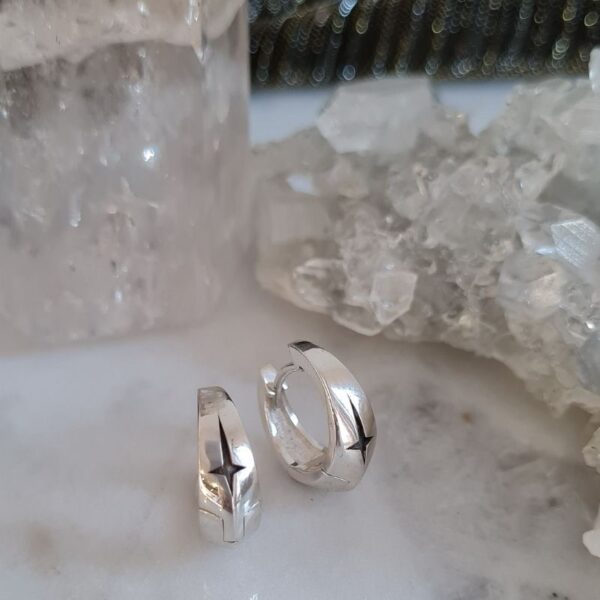 Star huggies silver hoop earring