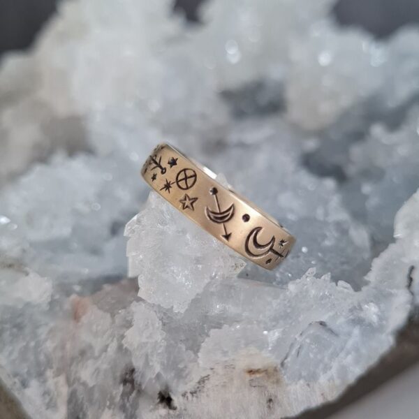 celestial band 9ct yellow gold black engraving